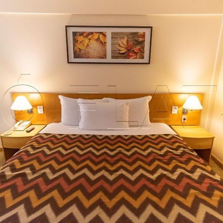 Hotel & Residencia Alphaville บารูเอรี ภายนอก รูปภาพ